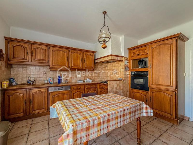 Villa - 190 m² - 8 pièces