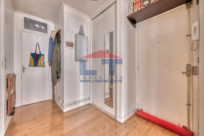Appartement - 81 m² - 3 pièces