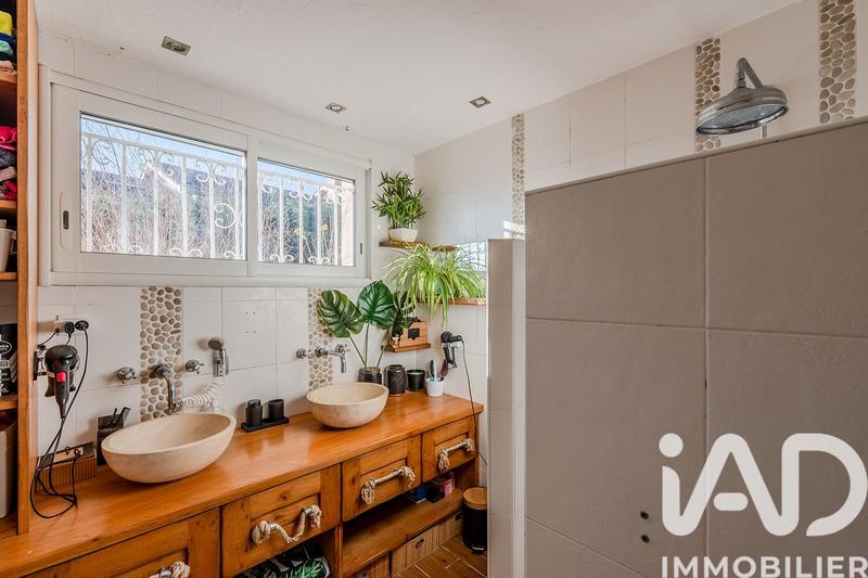 Maison - 175 m² - 6 pièces