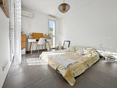 Appartement - 88 m² - 4 pièces