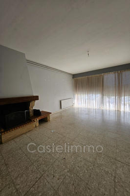 Maison - 211 m² - 4 pièces