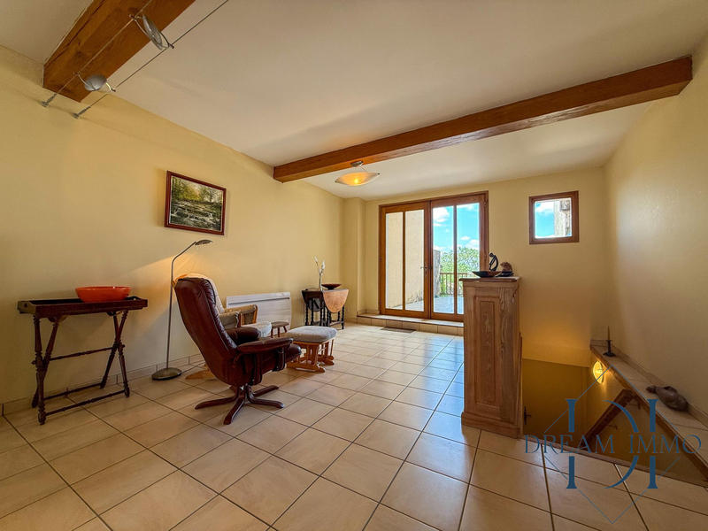 Maison ancienne - 240 m² - 6 pièces