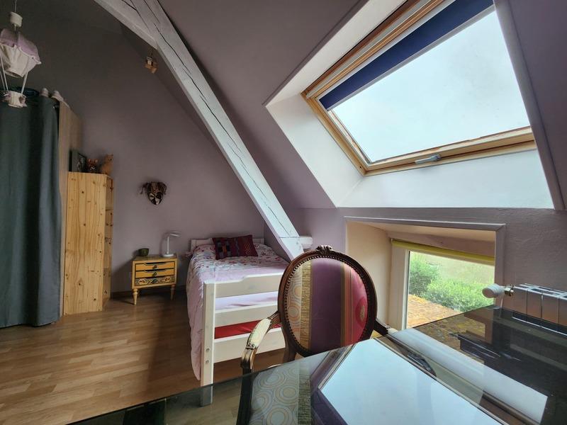 Maison en pierre - 241 m² - 9 pièces