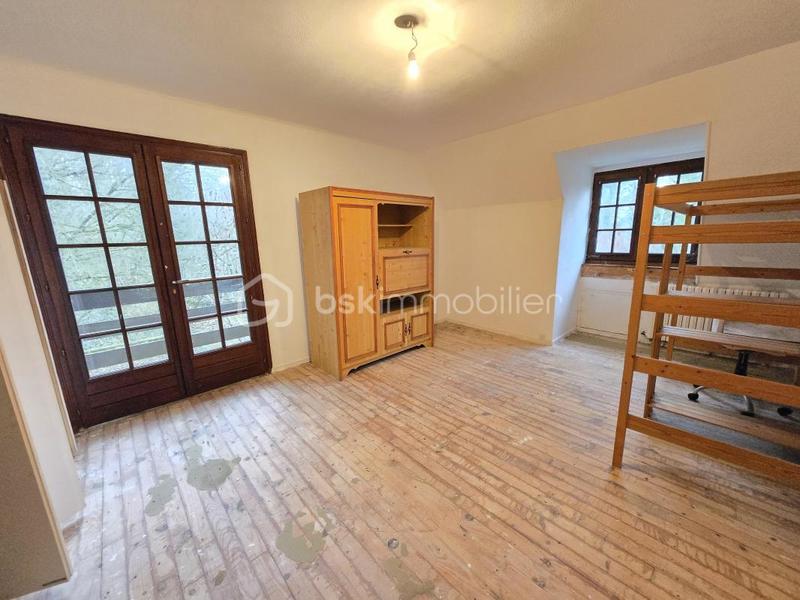 Pavillon - 261 m² - 10 pièces