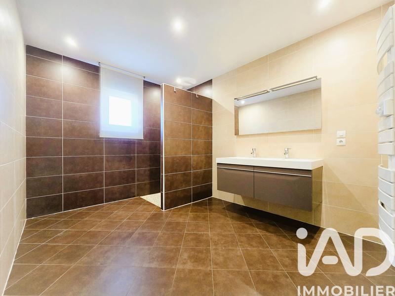 Maison - 147 m² - 7 pièces