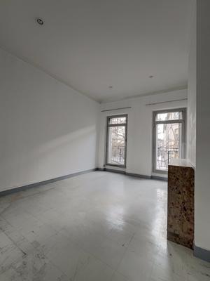 Appartement - 92 m² - 6 pièces