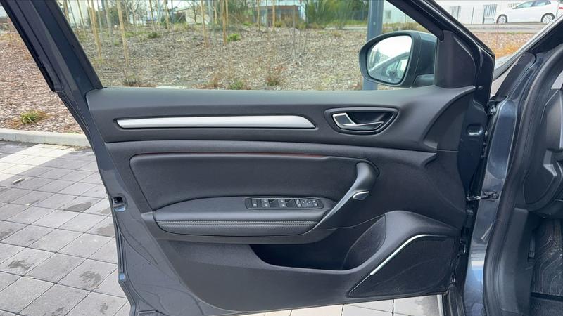 Renault Mégane IV 1.3 TCe 140 Edc7 Intens