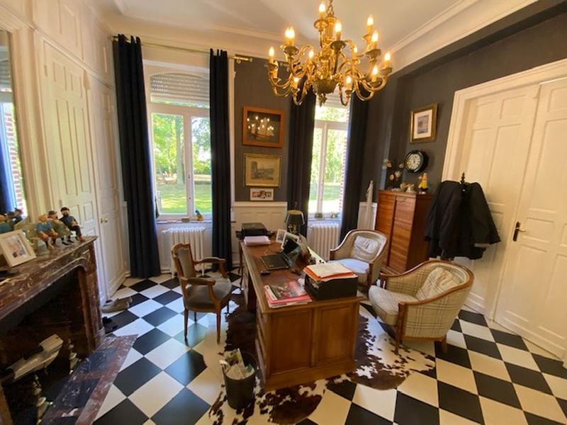 Propriété - 480 m² - 13 pièces