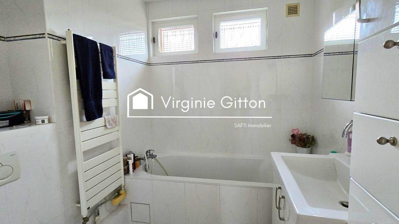 Maison - 107 m² - 4 pièces