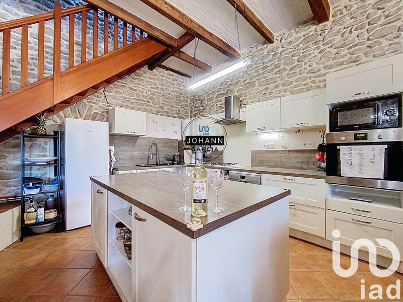 Maison - 222 m² - 9 pièces