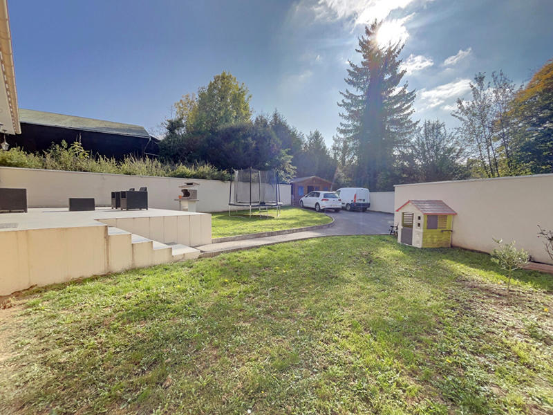 Maison - 110 m² - 5 pièces