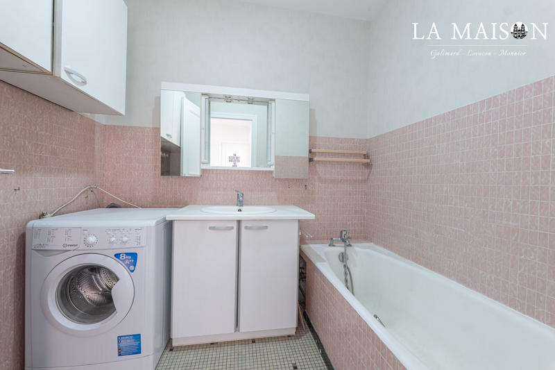 Appartement - 69 m² - 3 pièces