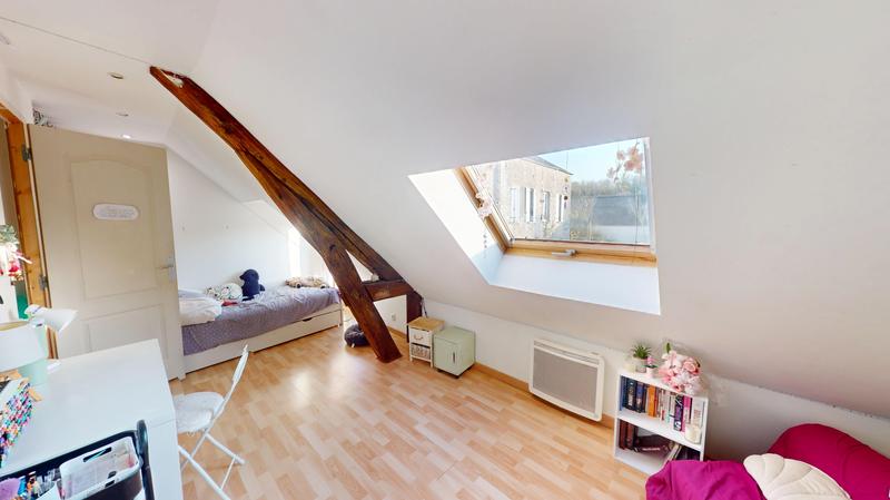 Maison - 167 m² - 6 pièces