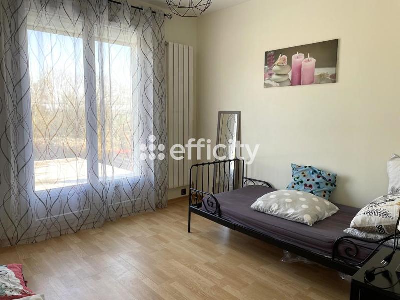 Maison - 110 m² - 6 pièces