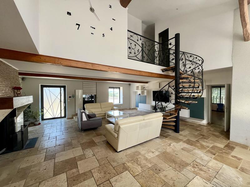 Maison - 190 m² - 6 pièces