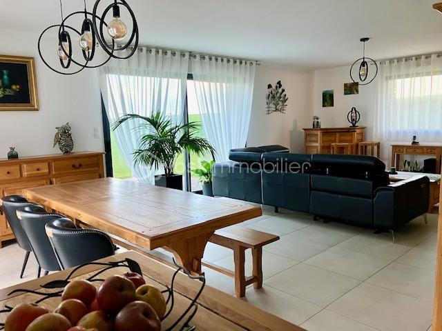 Maison - 160 m² - 4 pièces