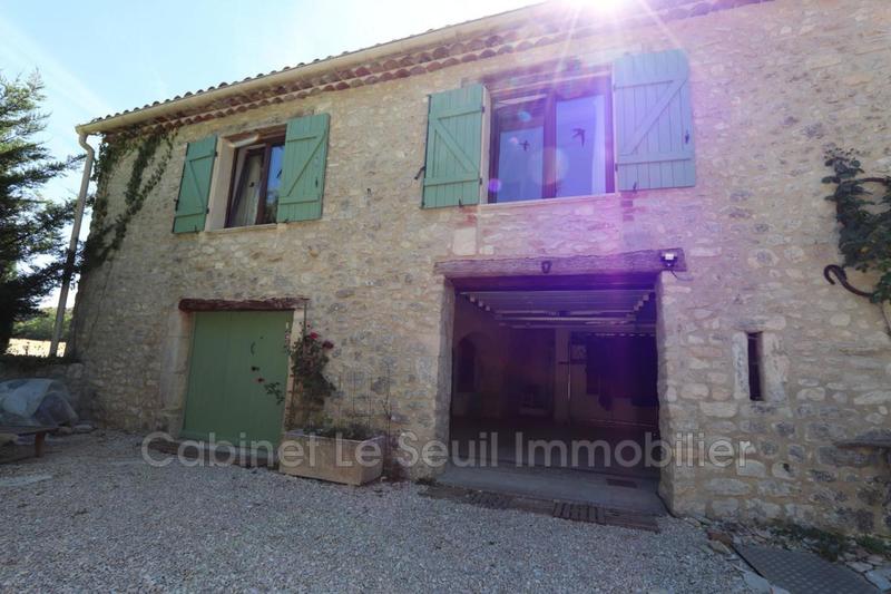 Maison en pierre - 92 m² - 3 pièces