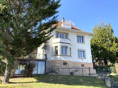 Maison - 145 m² - 5 pièces