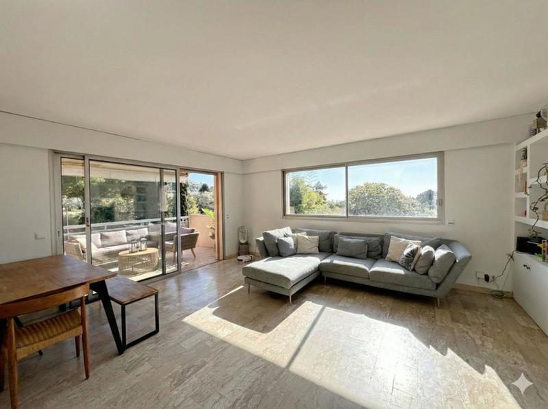 Penthouse - 74 m² - 3 pièces