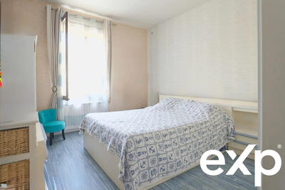 Maison - 151 m² - 6 pièces