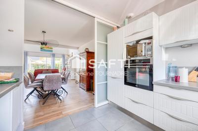 Maison - 139 m² - 7 pièces