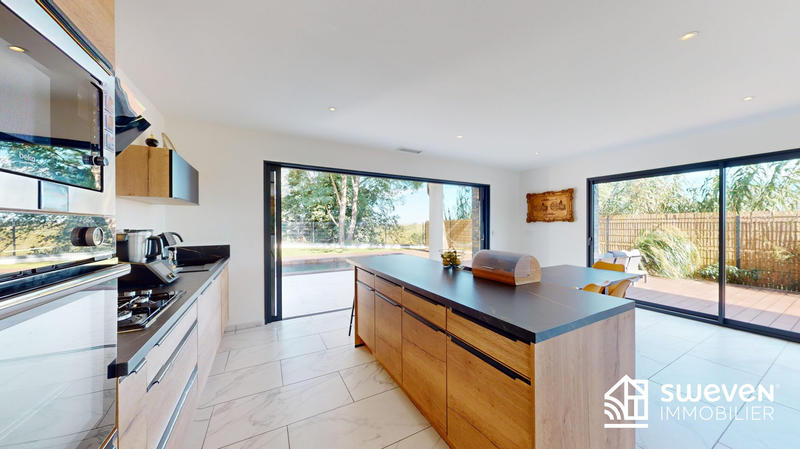 Villa - 150 m² - 6 pièces