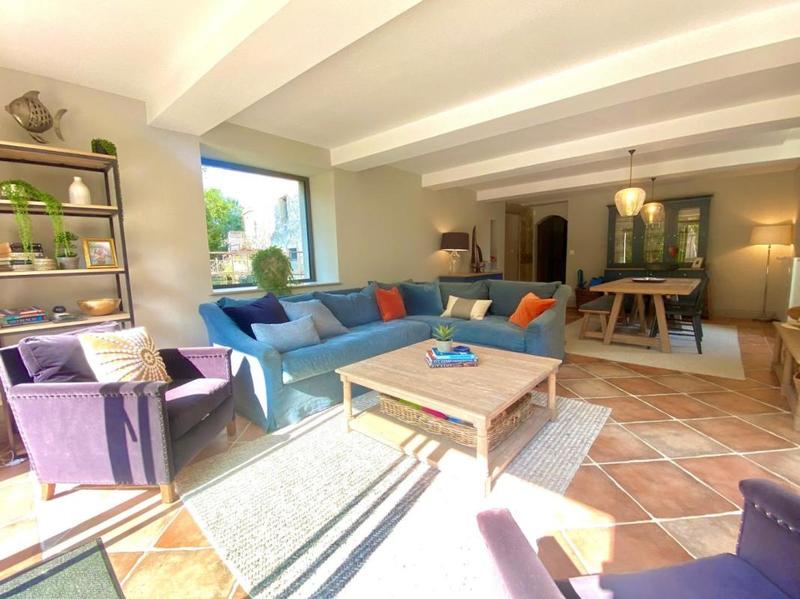 Moulin - 260 m² - 6 pièces