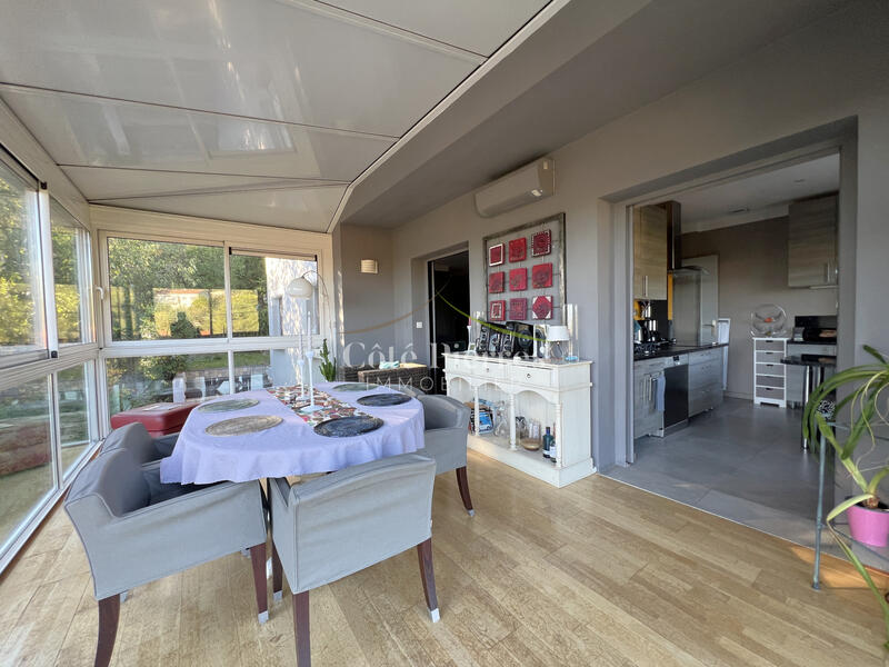 Maison - 128 m² - 6 pièces