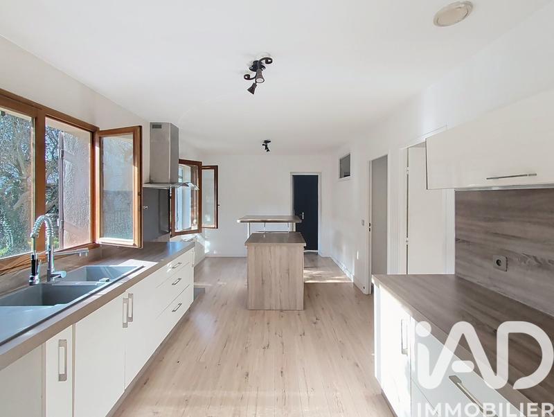 Maison - 136 m² - 5 pièces