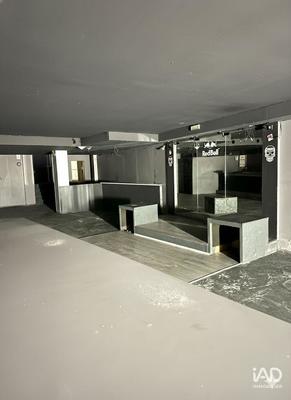 Local commercial - 200 m²