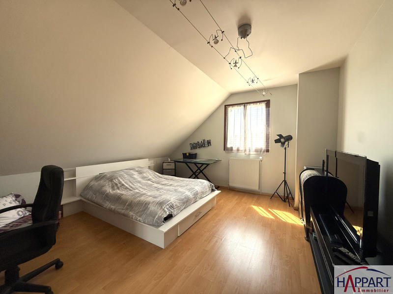 Maison - 150 m² - 5 pièces