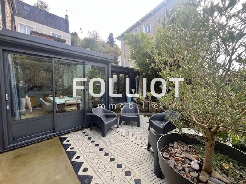 Maison - 114 m² - 6 pièces