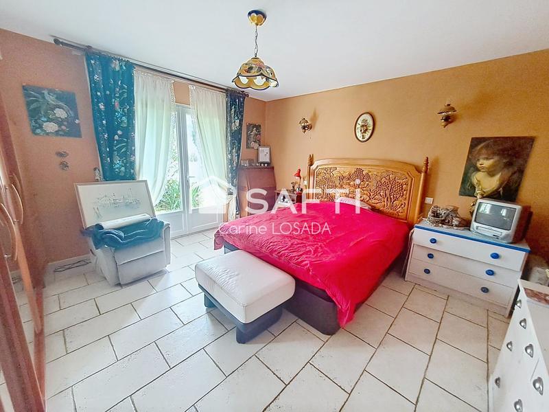 Maison - 180 m² - 7 pièces