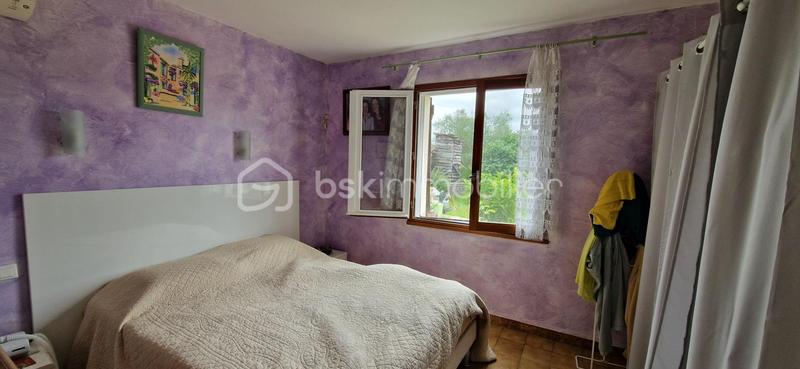 Maison - 200 m² - 8 pièces