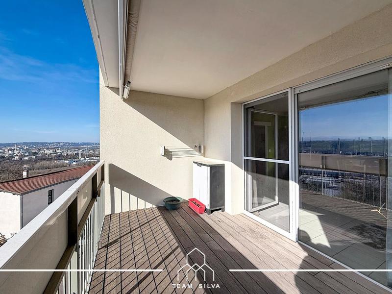 Appartement - 77 m² - 4 pièces