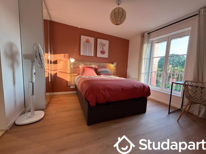 Chambre - 12 m² - 1 pièce