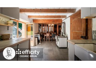 Maison - 172 m² - 7 pièces