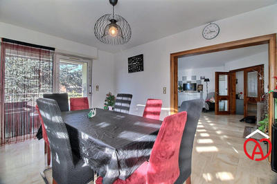 Appartement - 138 m² - 5 pièces