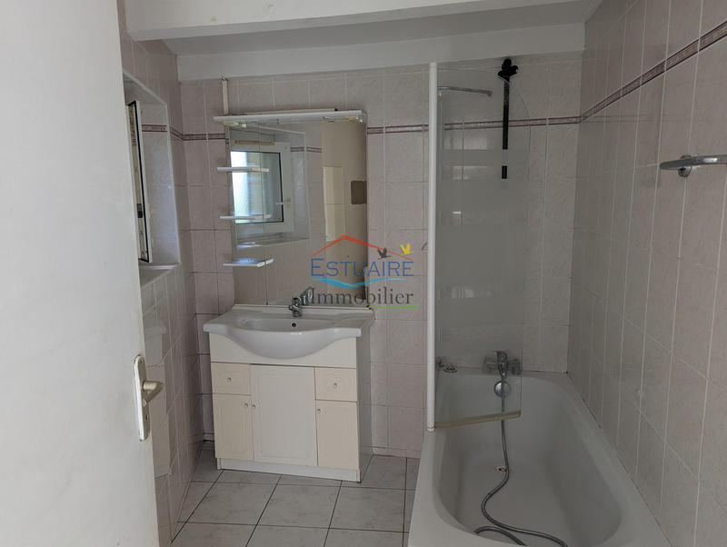 Maison - 90 m² - 3 pièces