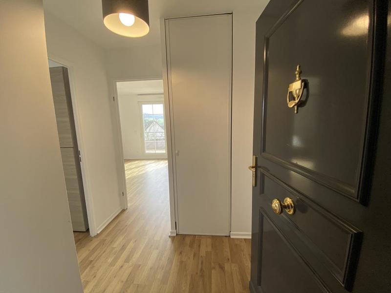 Appartement ancien - 73 m² - 4 pièces