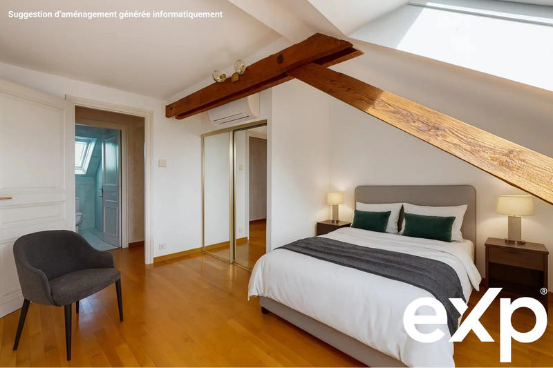 Maison - 204 m² - 7 pièces