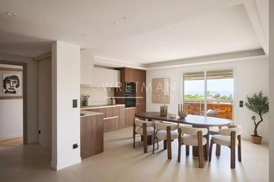 Appartement - 135 m² - 5 pièces