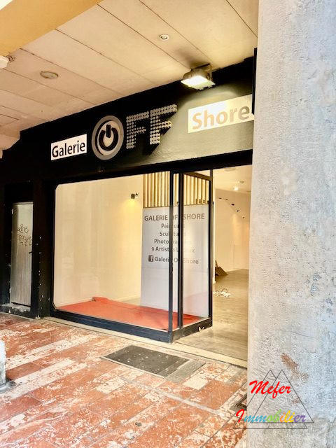 Local commercial - 130 m²