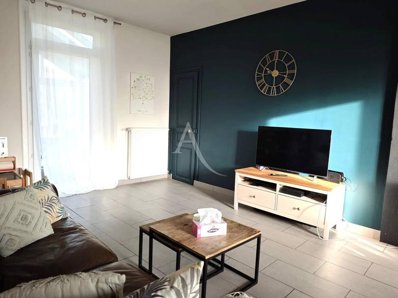 Maison - 121 m² - 6 pièces