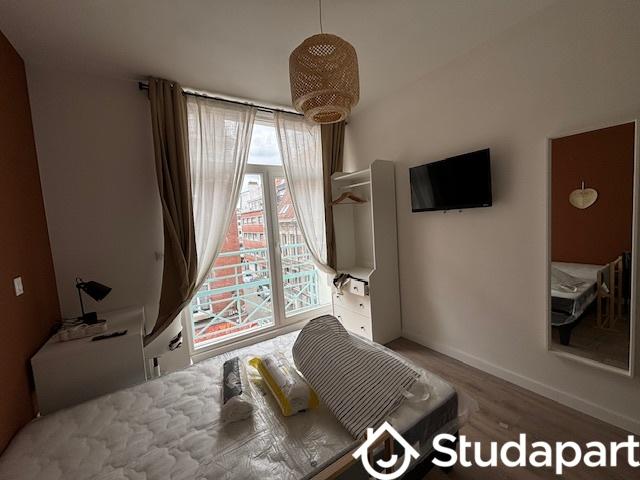 Chambre - 10 m² - 1 pièce