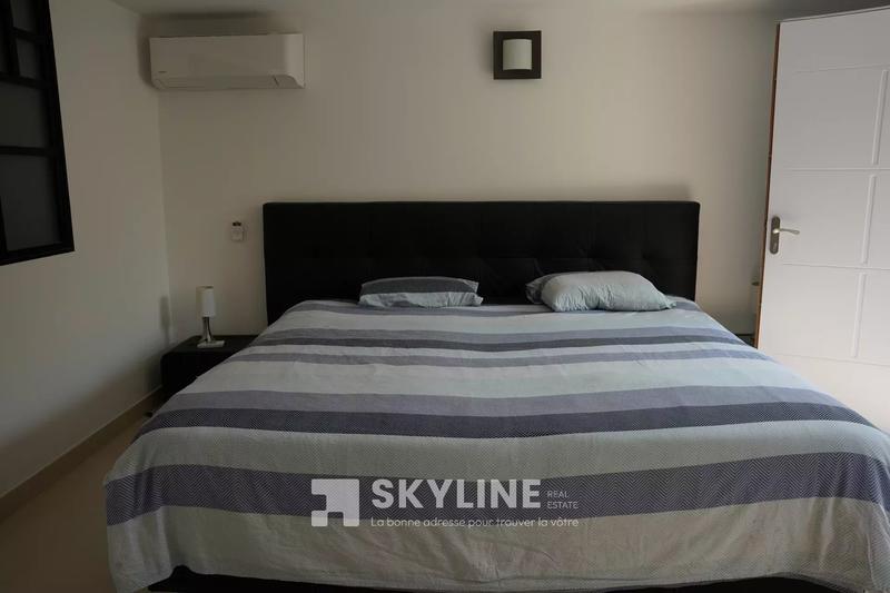 Villa - 210 m² - 8 pièces