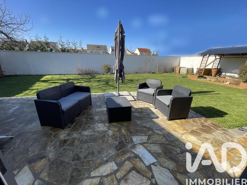 Maison de village - 141 m² - 6 pièces