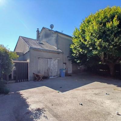 Maison - 145 m² - 5 pièces