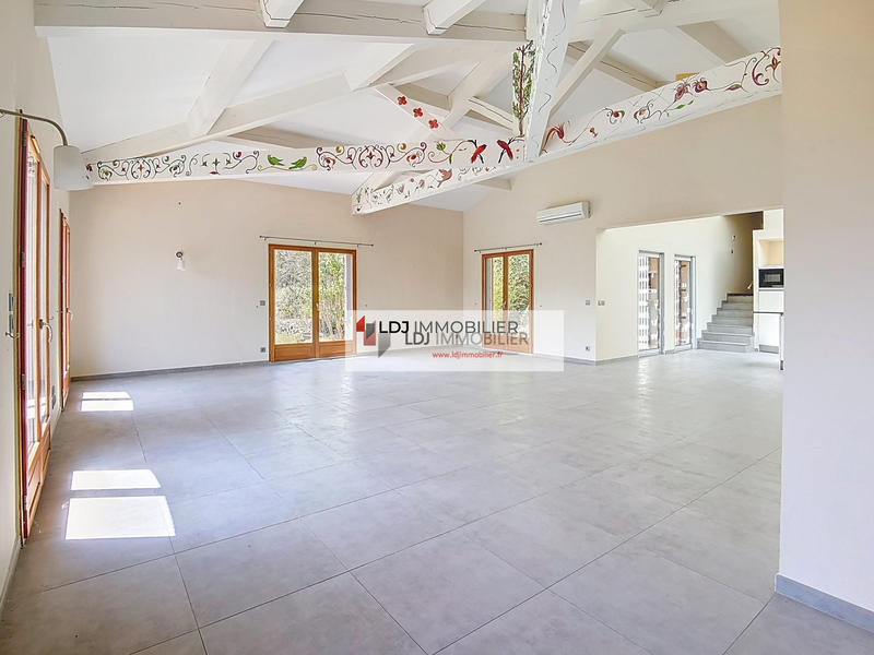 Villa - 160 m² - 5 pièces