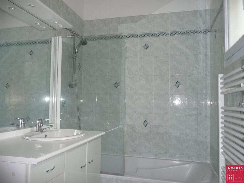 Maison - 192 m² - 7 pièces